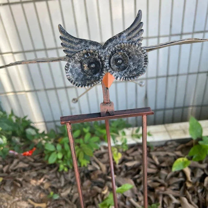 Outdoor Wind Activated Metal Bird Garden Decoration
