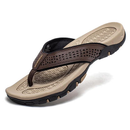 Men's Athletic Flip Flops With Arch Shape Insole And Grippy Sole