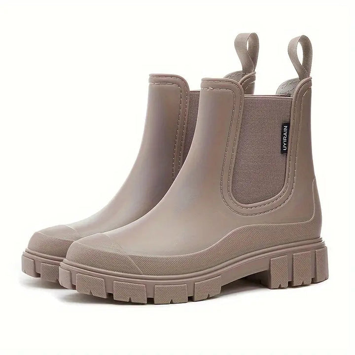 Chelsea Boots Waterproof With Chunky Platform Sole Design