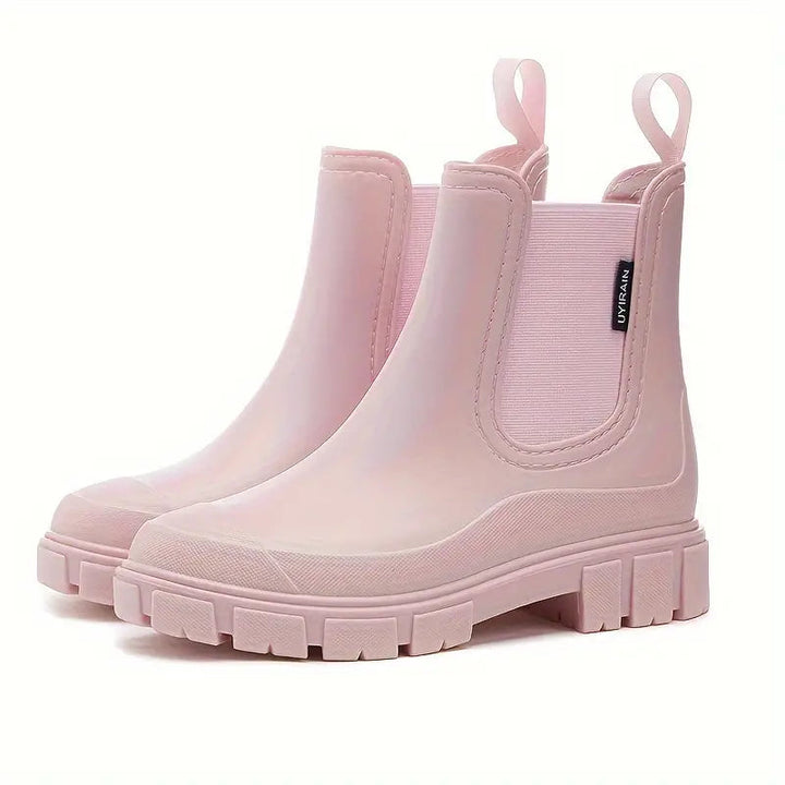 Chelsea Boots Waterproof With Chunky Platform Sole Design
