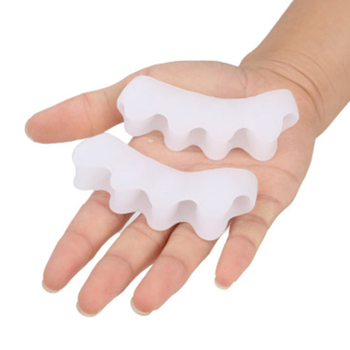Toe Alignment Wrap with Adjustable Straps and Air-Permeable Mesh