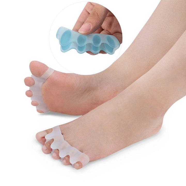 Toe Alignment Wrap with Adjustable Straps and Air-Permeable Mesh