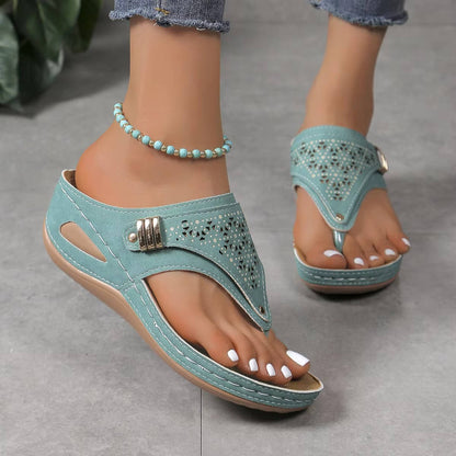 Ergonomic Walking Sandals for Women with Molded Arch Support and Mesh Ventilation
