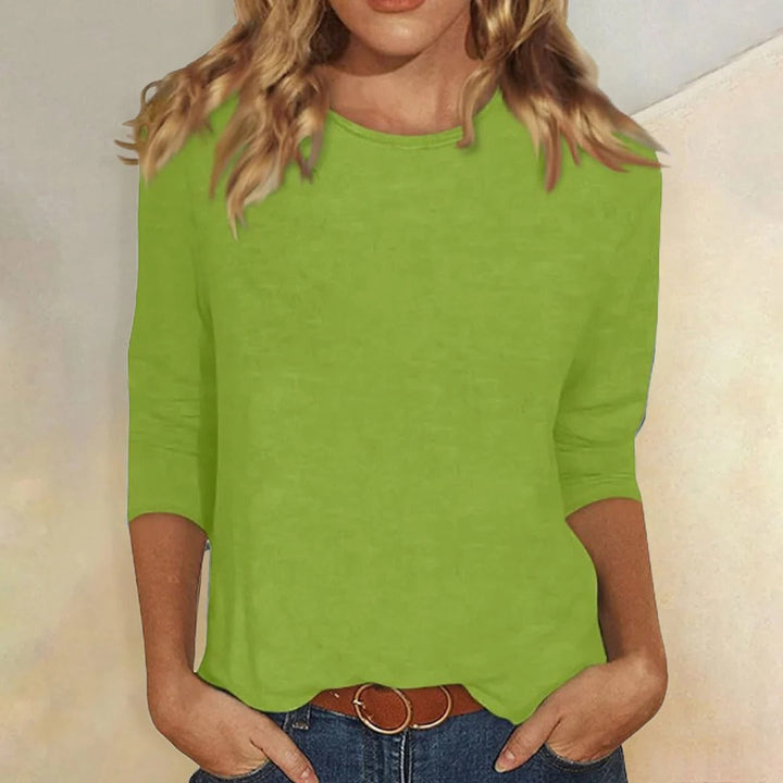 Long Sleeve Shirt with Round Neckline and Regular Fit in Nine Colors