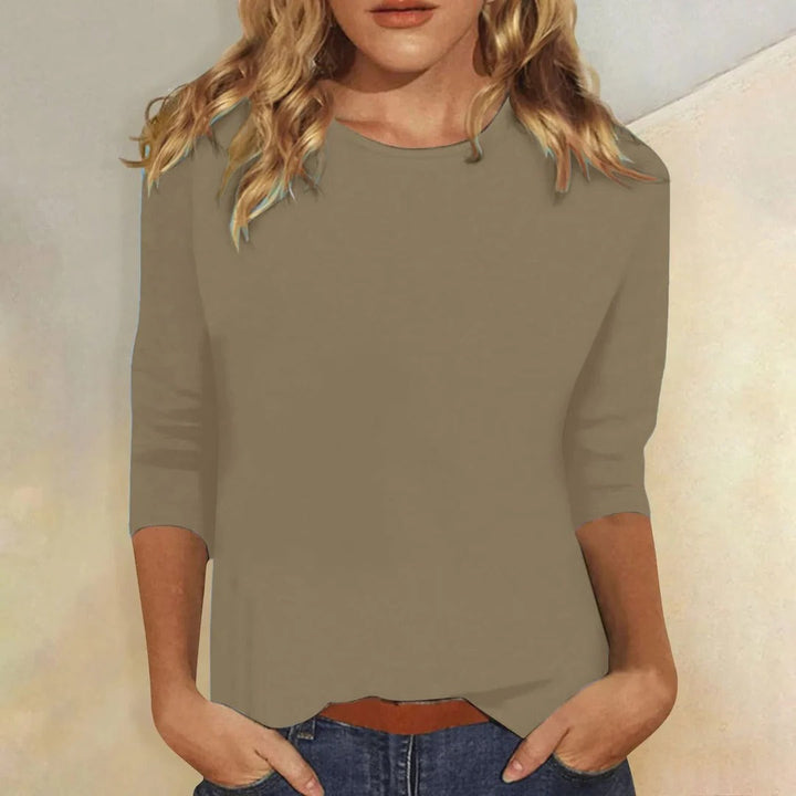 Long Sleeve Shirt with Round Neckline and Regular Fit in Nine Colors