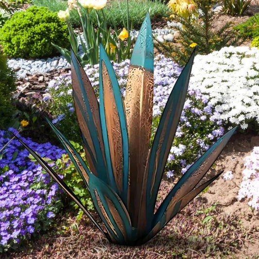 Outdoor Metal Agave Garden Sculpture