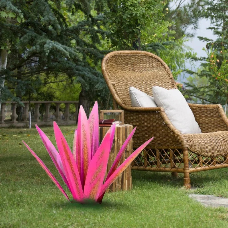 Outdoor Metal Agave Garden Sculpture