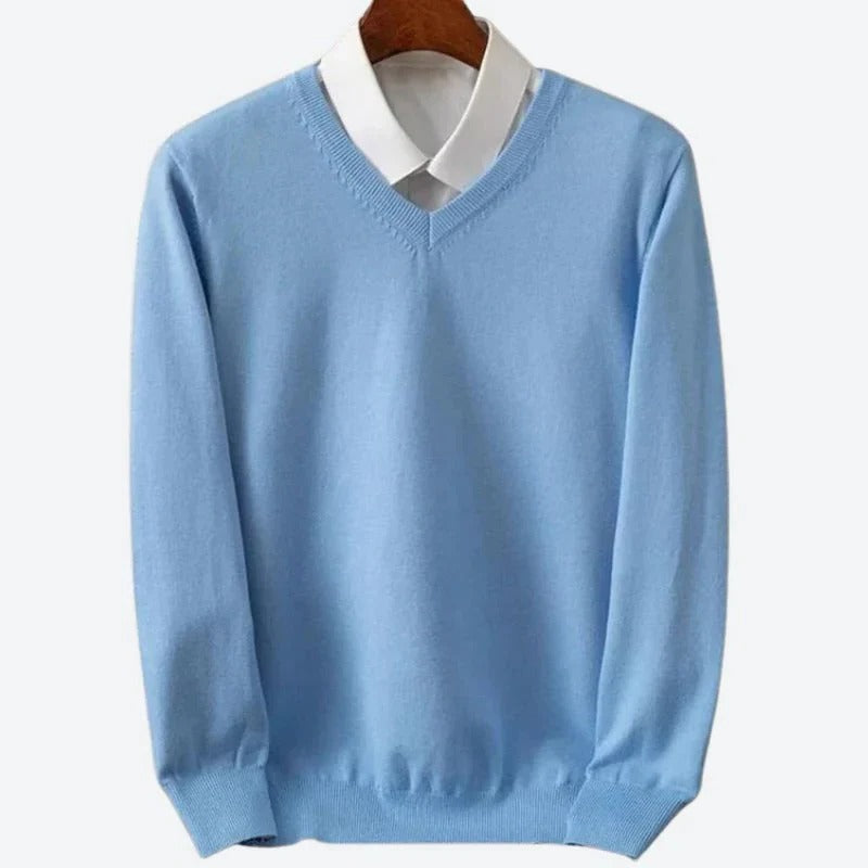 Crew Neck Sweater with Ribbed Build and Temperature Control