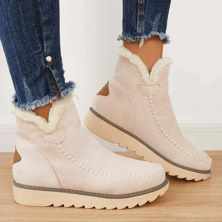 Ankle Boots Fur-Lined For Warmth With Easy Slip-On Design