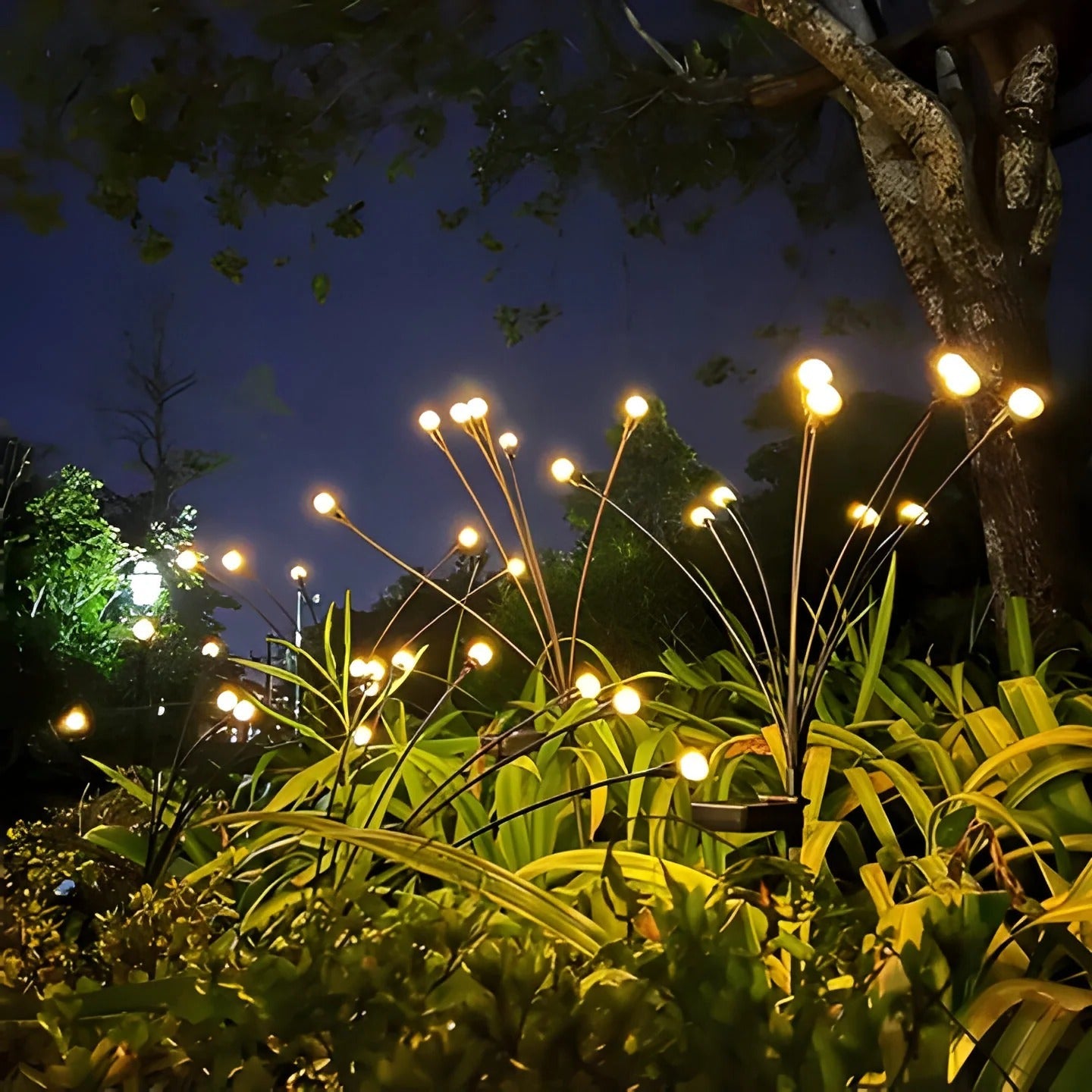 Solar Garden Pathway Light with Flexible Stem and Automatic Dusk Activation