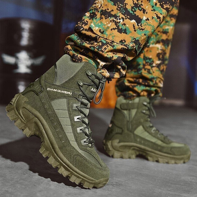 Tactical Winter Boots Insulated Waterproof For Cold-Weather Military Use